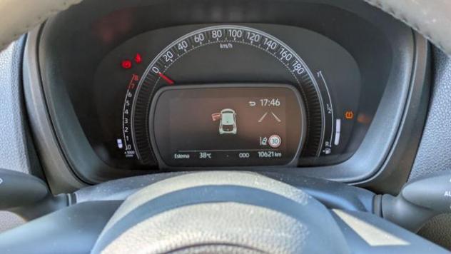 TOYOTA Aygo X 1.0cc 72cv CRUISE CONTROL SAFETY PACK rif. 23984565 - Foto 8