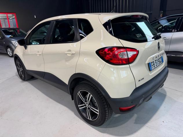 Renault Captur Benzina Euro 6 Neopatentati - Foto 7
