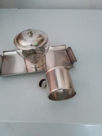 tazza con vassoio