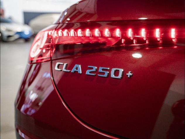 Mercedes-Benz CLA C174 CON TECNOLOGIA EQ 250+ con tecnologia EQ - Foto 9