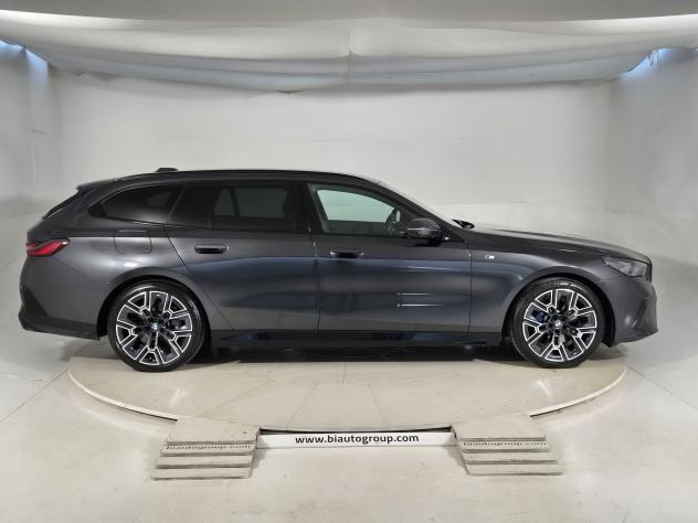 BMW Serie 5 G61 Touring 520d Touring 48V xdrive auto - Foto 6
