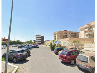 TIVOLI TRILOCALE ARREDATO CON TERRAZZO PRIVATO E POSTO AUTO