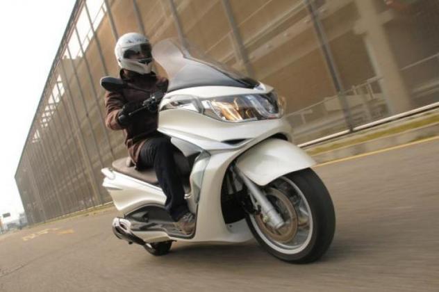 PIAGGIO X10 IE E3 350 STAFFA MOTORE ALLOGGIO SILENT BLOCK 2012 2015 M67200 - Foto 9