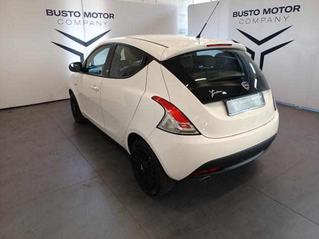 Lancia Ypsilon Ypsilon 1.2 8v Gold c/CL 69cv E6 - Foto 6