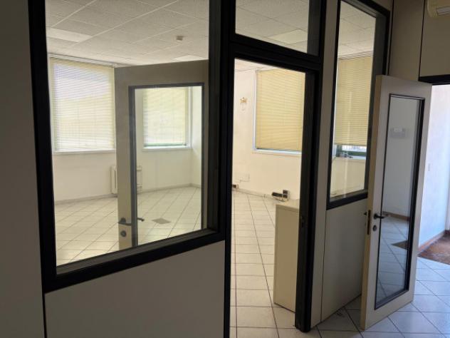 Immobile di 1500 m² con più di 5 locali in affitto a Brescia - Foto 5