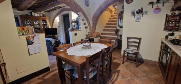 Casa semindipendente in vendita a Carrara 140 mq Rif: 1305942