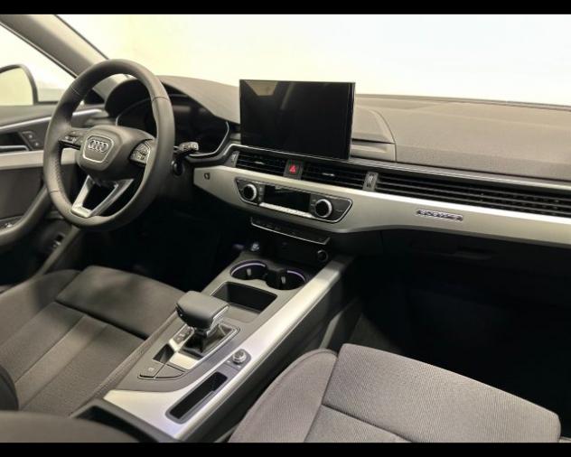 AUDI A4 AVANT 40 TDI MHEV QUATTRO S-TRONIC S-LINE EDITION rif. 24121870 - Foto 4