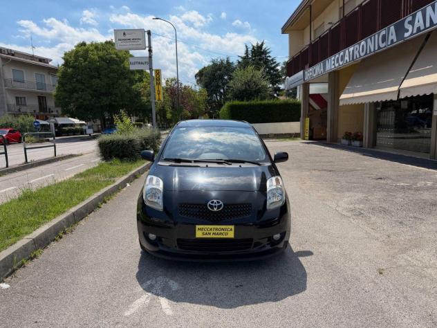 TOYOTA - Yaris - 1.3 5p. Navi #UNICOPROPRIETARIO - Foto 2