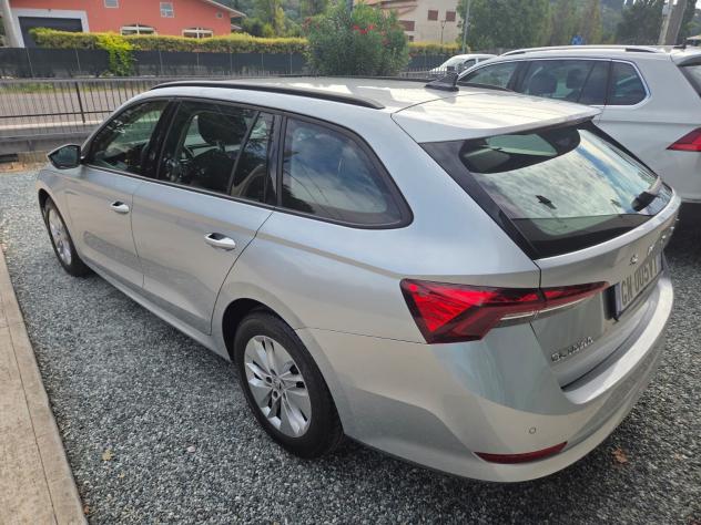 Skoda Octavia 2.0 TDI EVO SCR Wagon Ambition - Foto 9