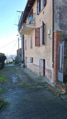 VENDESI A CONIO FRAZIONE DI BORGOMARO, APPARTAMENTINO ABITABILE CON CANTINA - Foto 2
