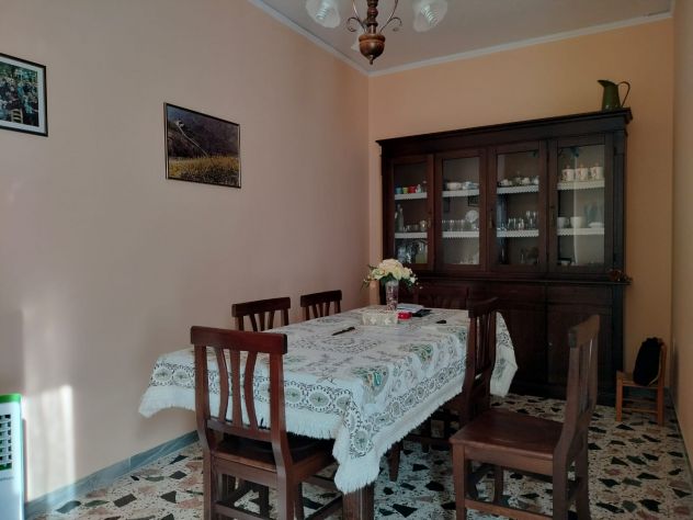 IMMOBILE PANORAMICO SEMI-INDIPENDENTE SU DUE LIVELLI NEL BORGO DI LAURINO - Foto 2