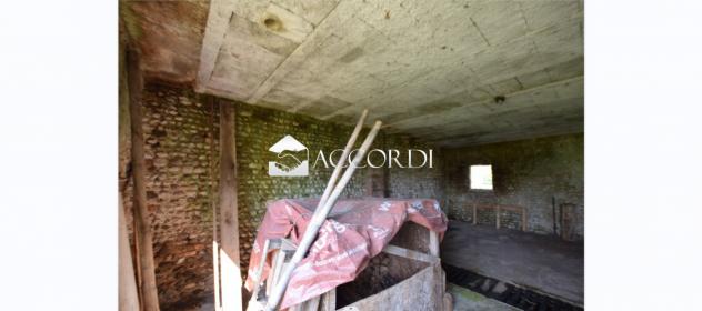 RUSTICO di 6 vani e di 480 mq (MONTEBELLUNA) rif. BL050 - Foto 3