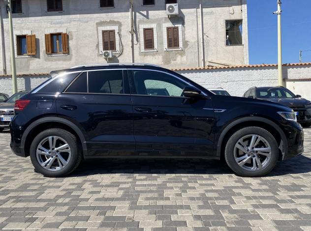 Volkswagen T-Roc R-Line 2.0 TDI 150 CV DSG 4MOTION - Foto 7