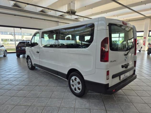 RENAULT Trafic dCi 110CV PL 9 POSTI Zen-Doppio Clima- rif. 23922635 - Foto 4