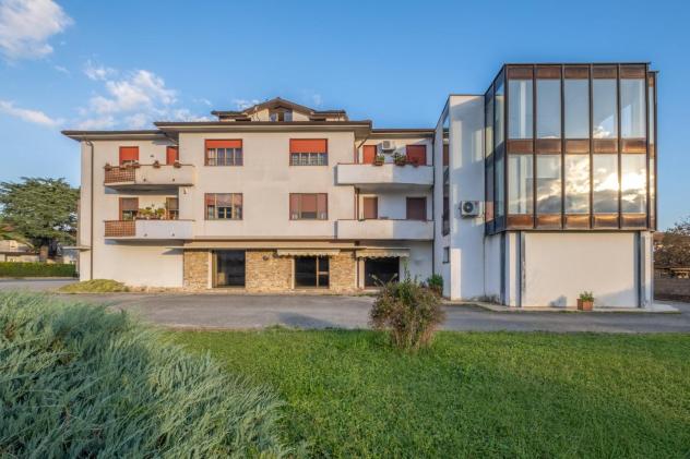 Struttura per uso commerciale in vendita a Cascine - Buti 400 mq Rif: 1364998