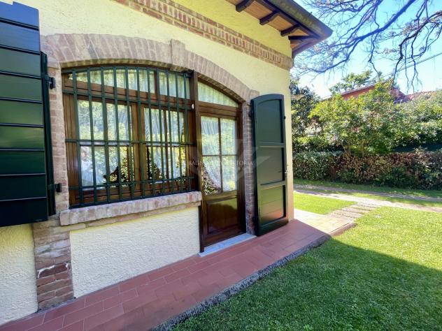 VILLINO di 4 vani e di 80 mq (PIETRASANTA) rif. 1167 - Foto 7