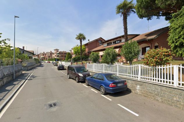 RIVALTA DI TORINO GRAZIOSA SEMI INDIPENDENTE CON GIARDINO PRIVATO - Foto 2