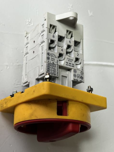 31Y BRETER - LA 2-16 - COMMUTATORE Used