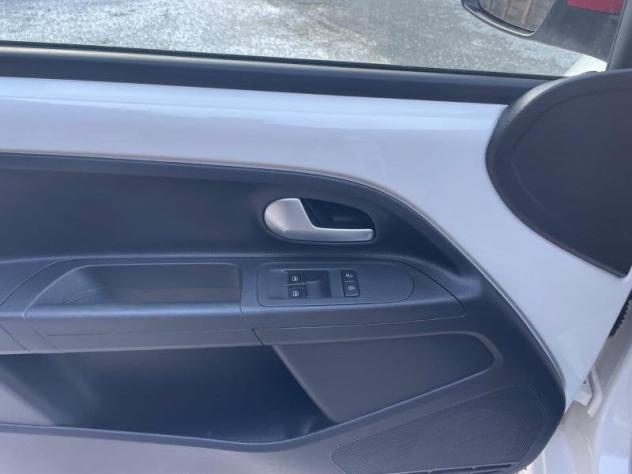Volkswagen up! up! 5p 1.0 Move up! 60cv - Foto 7