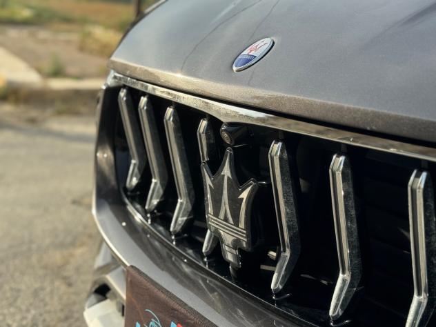 MASERATI LEVANTE S 3.0 V6 430 CV FULL IVA - Foto 6