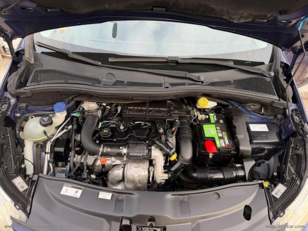 PEUGEOT 2008 1.4 HDi 68 CV Active - Foto 9