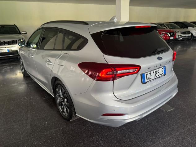 Ford Focus 1.0 EcoBoost Hybrid 155 CV Powershift SW ST-line. - Foto 3
