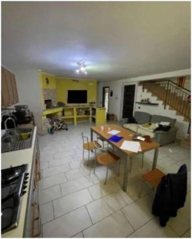Immobile in asta di 195 m², box auto in vendita a Altavilla Silentina - Foto 8