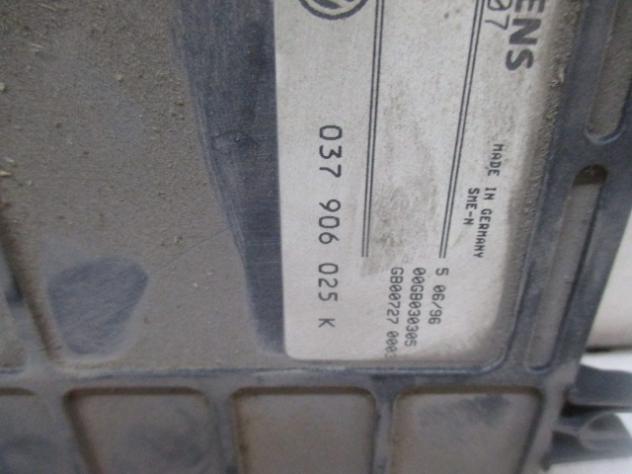 037906025K CENTRALINA MOTORE VOLKSWAGEN PASSAT SW 1.6 D 74KW 5M 5P (1996) RICAMBIO USATO - Foto 2