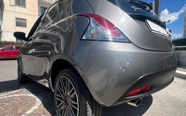 Lancia Ypsilon 1.0 FireFly 5 porte S&S Hybrid Gold - Foto 8