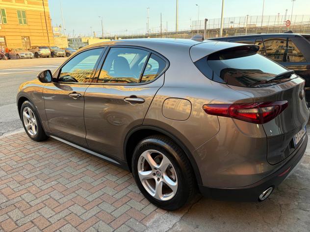 Alfa Romeo Stelvio 2.2 Turbodiesel 180 CV AT8 Q4 Super - Foto 7