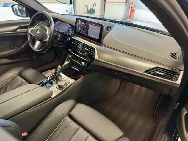 BMW 530 e xDrive Touring Msport rif. 23631728 - Foto 9