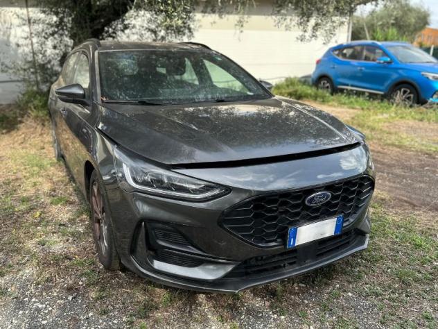 Ford Focus 1.0 EcoBoost Hybrid 125CV Powershift SW ST-Line Design - Foto 2