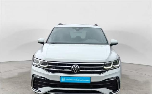 VOLKSWAGEN Tiguan 2.0 TDI 200 CV SCR DSG 4MOTION R-Line rif. 23917966 - Foto 2