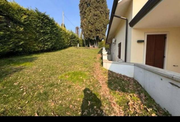 Immobile in asta di 385 m² con più di 5 locali e box auto in vendita a Lavagno - Foto 8