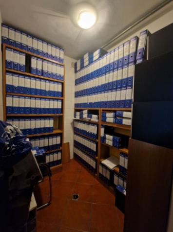 Immobile di 315 m² con più di 5 locali in affitto a Lainate - Foto 19