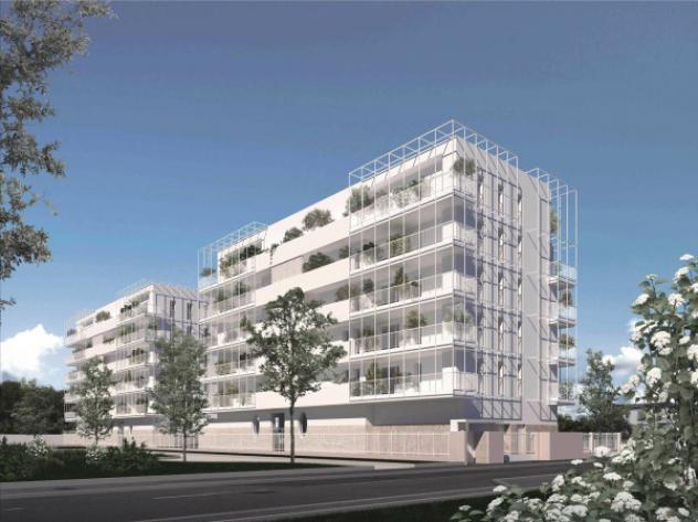 Appartamento di 122 m² con 4 locali e box auto in vendita a Milano - Foto 2