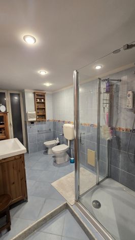 Bagnoli - Soluzione Indipendente + Terrazzo a Livello - Foto 9