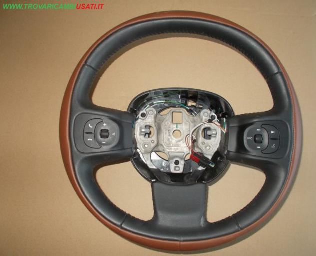 VOLANTE NERO / MARRONE IN PELLE FIAT 500 L (199-73)  Meccanica  Sterzo  Volante FIAT - 500 L - 01-07-2012 - 01-06-2018