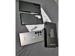 Samsung Galaxy S24 Ultra 256GB – Come Nuovo + Accessori