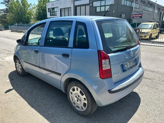 Fiat Idea 1.4 16V Dynamic - Foto 4