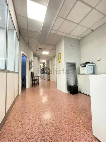 UFFICIO di 10 vani e di 300 mq (AREZZO) rif. LEBOLE - Foto 3