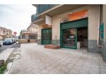 Locale Commerciale in vendita a Belpasso