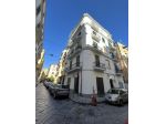 2 Vetrine in affitto a Napoli
