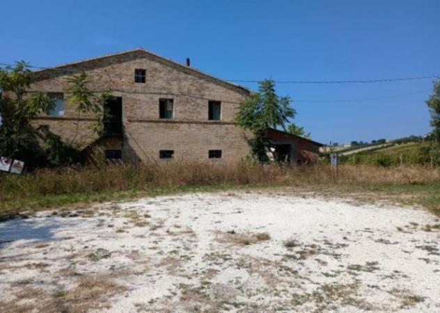 Immobile in asta in vendita a San Marcello - Foto 2