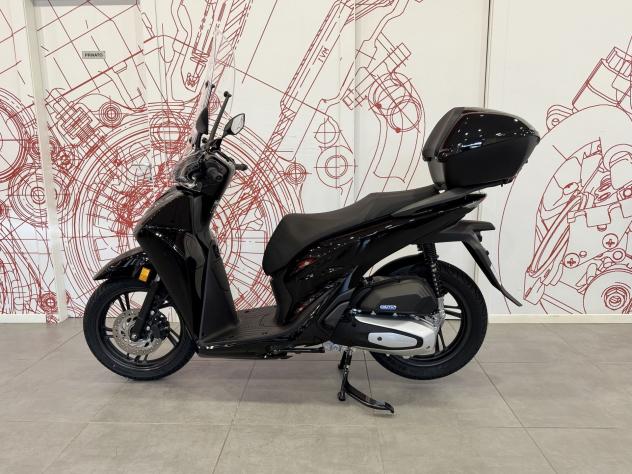 Honda SH 125 SH 125 - bauletto keyless e parabrezza - YM 2026 - Foto 4