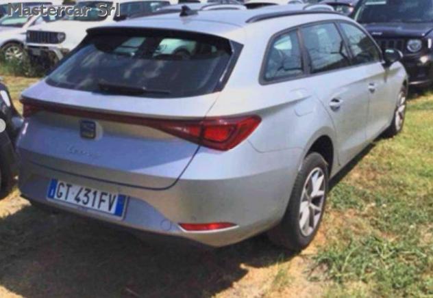 SEAT Leon SW 2.0 TDI 150cv STYLE DSG - GT431FV rif. 24185212 - Foto 2