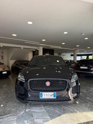 Jaguar E-Pace 2.0D 150 CV AWD aut. R-Dynamic SE - Foto 2