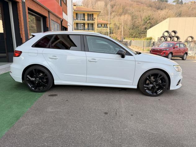 Audi A3 2.0 TFSI 190cv S tronic Quattro Edition Sport - Foto 4