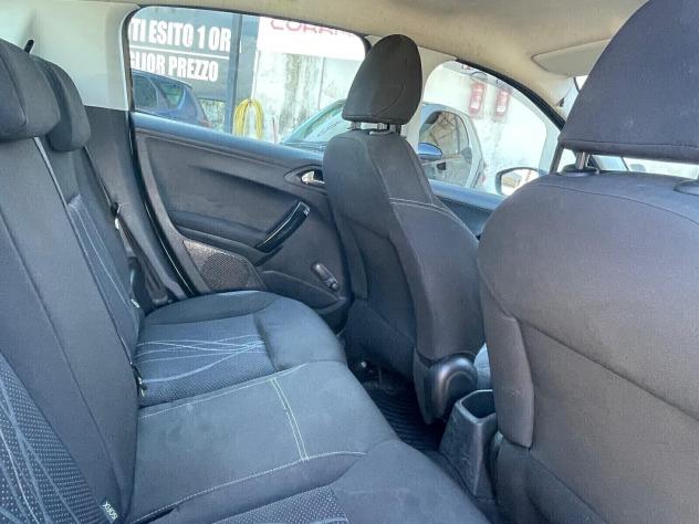 PEUGEOT 208 2014 1.4 GPL MOTORE NUOVO - Foto 9