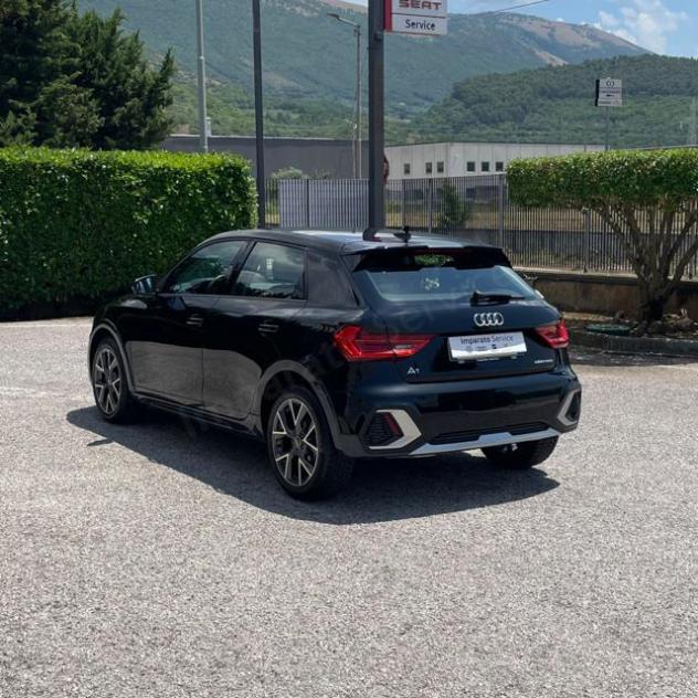 AUDI A1 allstreet (30) 1.0 TFSI S tronic 81KW/110CV rif. 23872913 - Foto 7